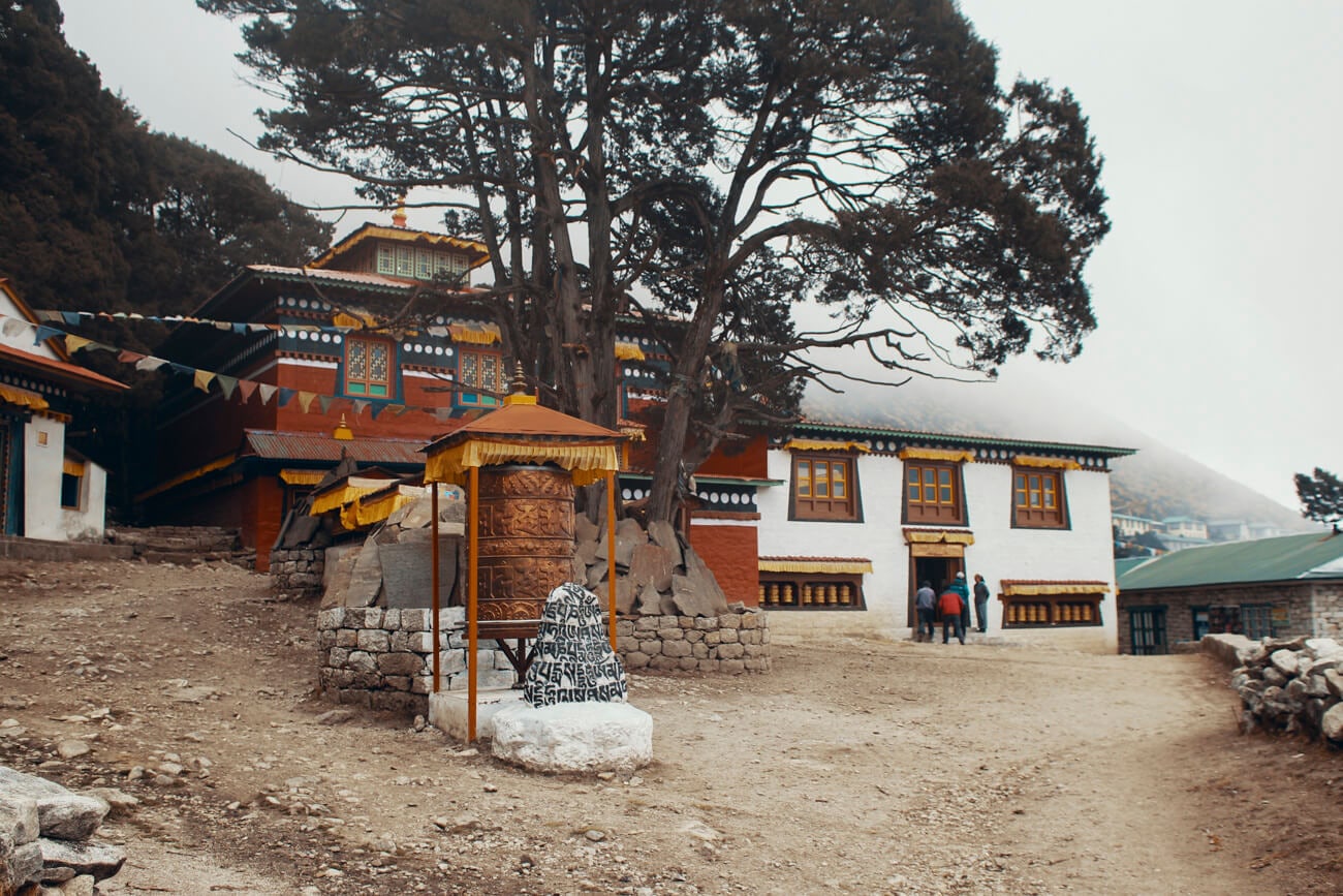 Gompa in Khumjung - The Best Everest Base Camp Trek Itinerary